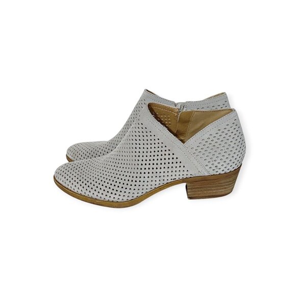Lucky Brand Baylah2 Gray Suede Perforated booties, Size 9.5 - Picture 3 of 12